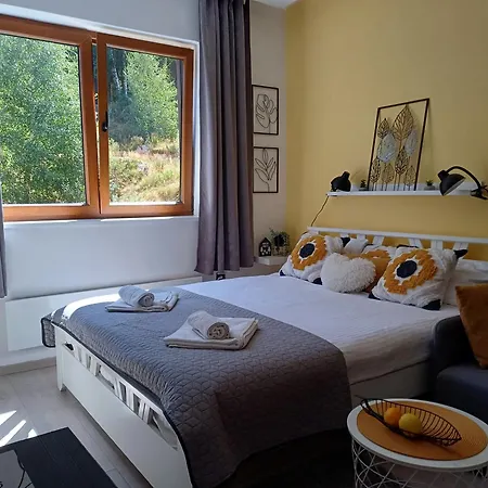 Comfy Corner N Lux 55 Milmari * Kopaonik